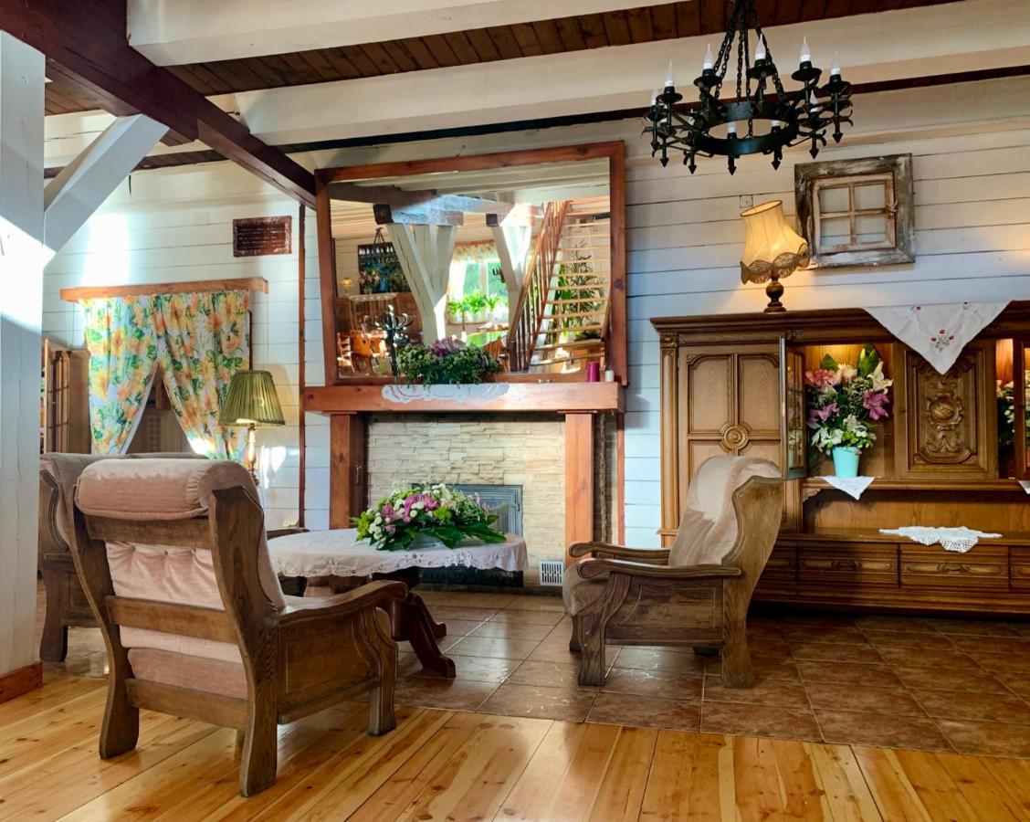 Karczma Lesniczanka Bed and Breakfast Wielbark Eksteriør billede